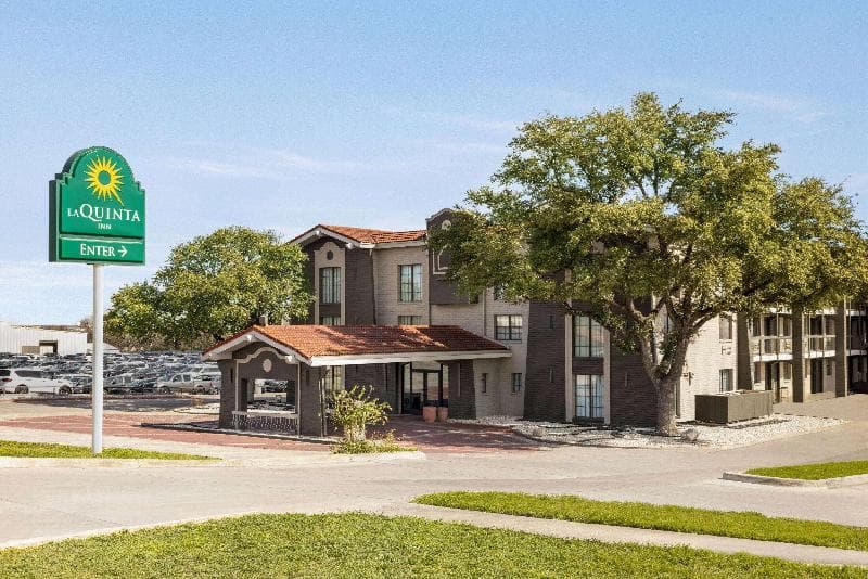 La Quinta Inn San Antonio I 35 N At Toepperwein 2
