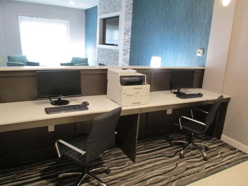 Best Western Plus Executive Residency Marion photo 1