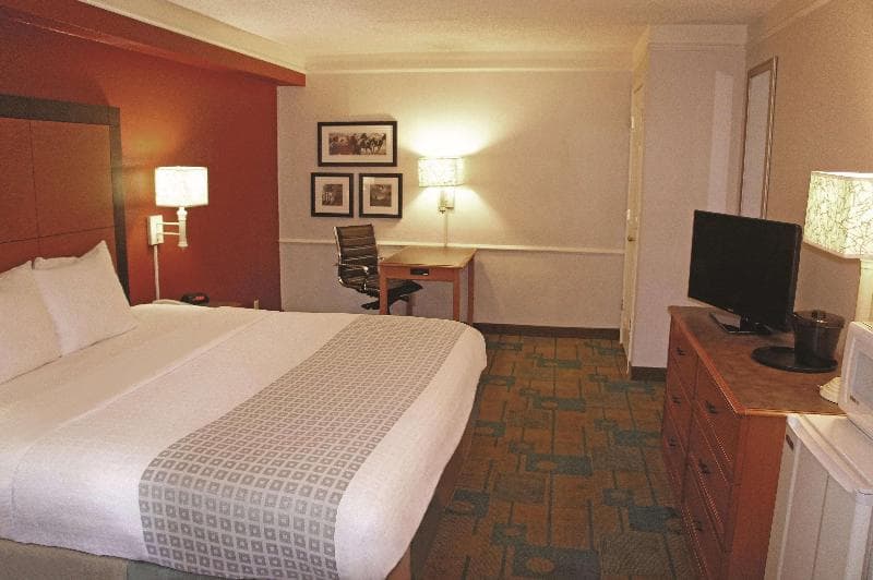 La Quinta Inn by Wyndham Amarillo Mid-City 4