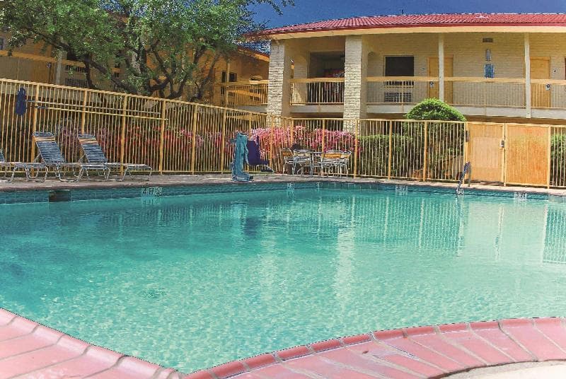 La Quinta Inn by Wyndham Tyler 4