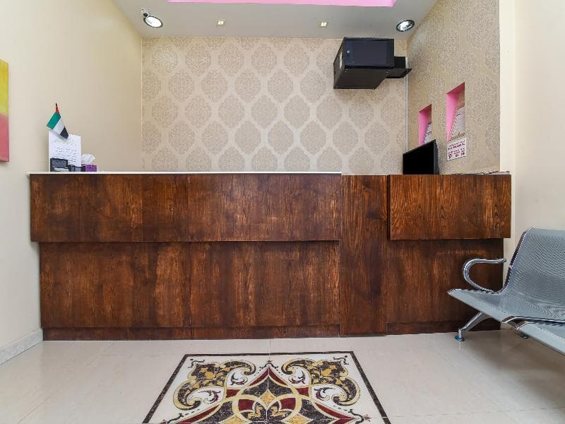 Oyo 181 Royal Plaza Residence 5