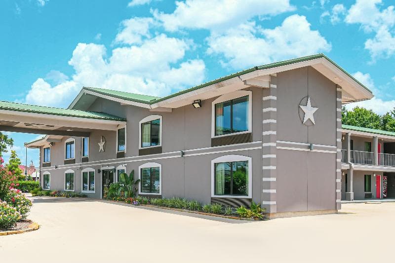 Hotel Shenandoah Woodlands Mall photo 1