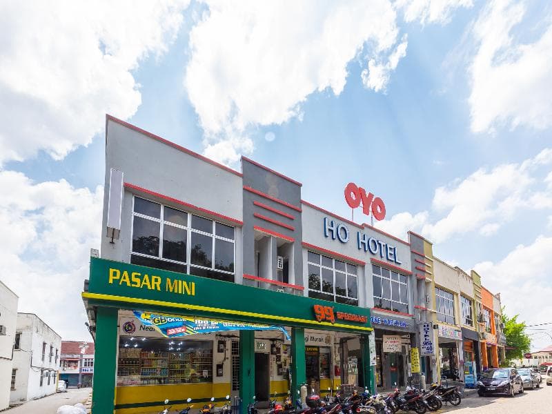 Oyo 1185 Ho Hotel 2