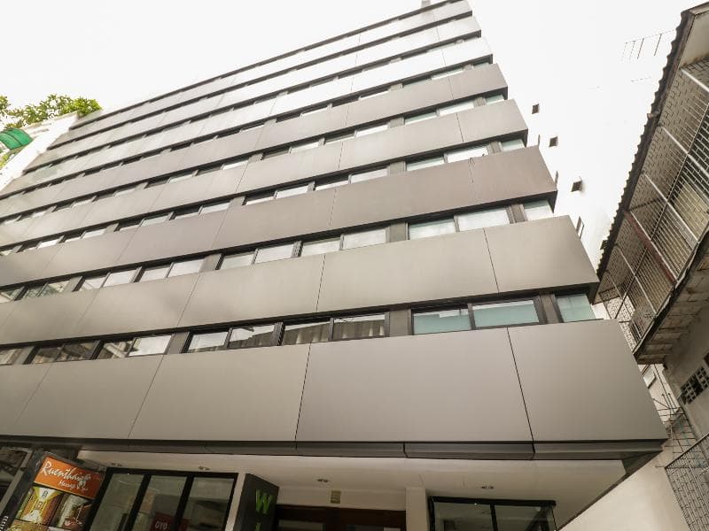 Oyo 225 Premier Place Hotel 3