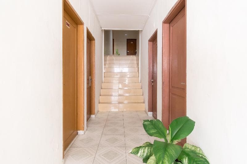 Gentala Hotel By Oyo Rooms 4