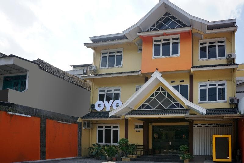 Oyo 902 Hotel Pondok Anggun 3