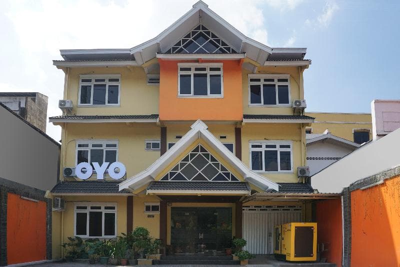 Oyo 902 Hotel Pondok Anggun 4