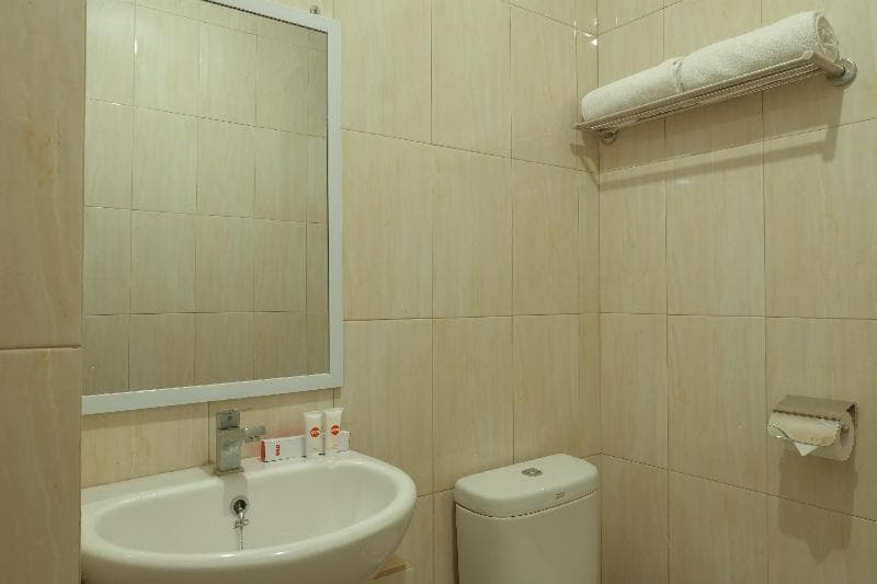 Oyo 902 Hotel Pondok Anggun main