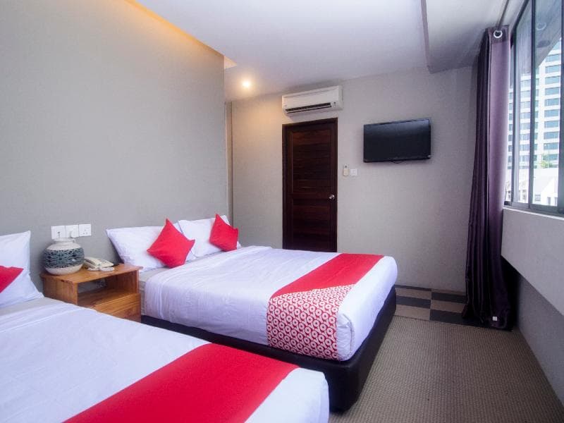 Oyo 910 Hills Residence 2
