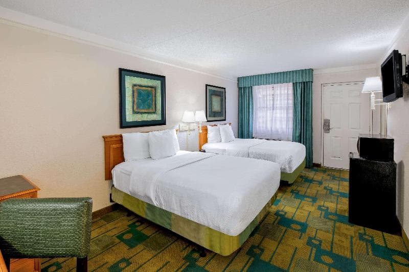 La Quinta Inn by Wyndham Lufkin 4