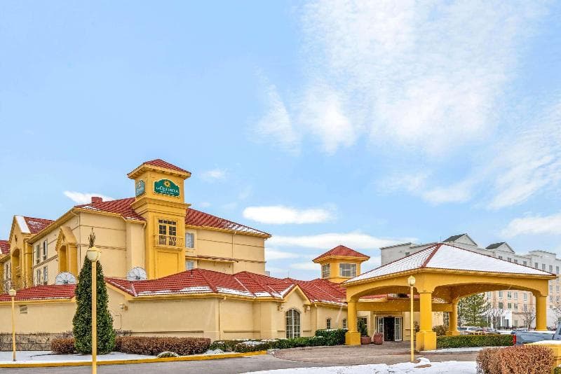 La Quinta Inn & Suites Salt Lake City Airport photo 1