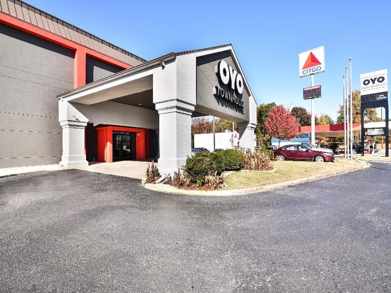 Oyo Townhouse Inn Jacksonville Ar 3