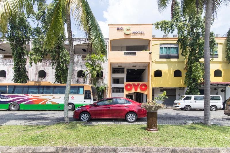 Oyo 1189 Big C Motel 4