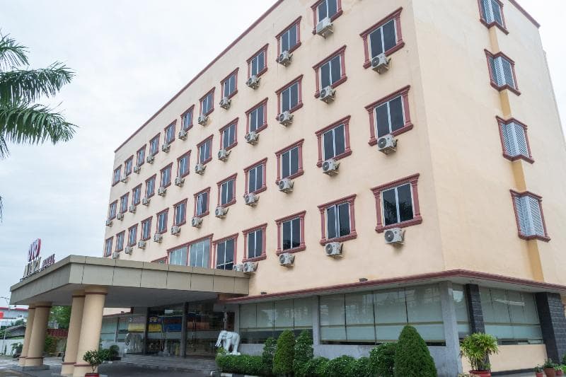 Oyo 775 Aviari Hotel photo 1