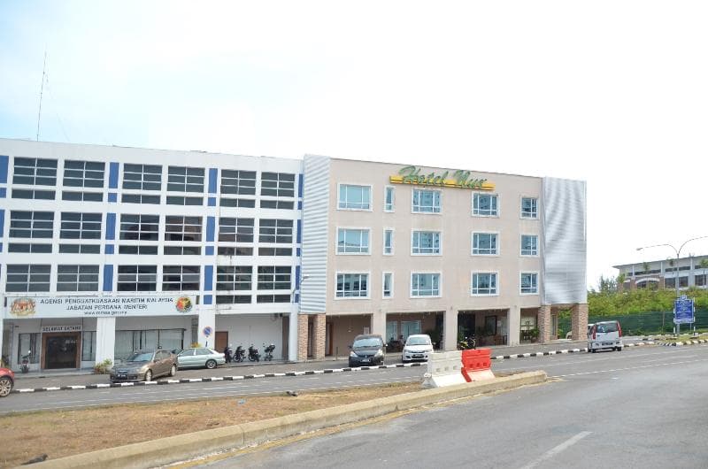 Oyo 985 Hotel Nur photo 1