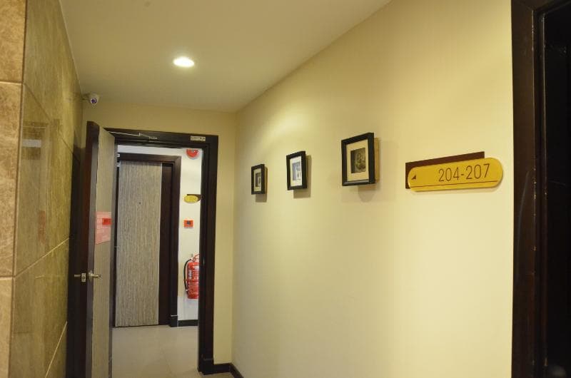 Oyo 985 Hotel Nur 5