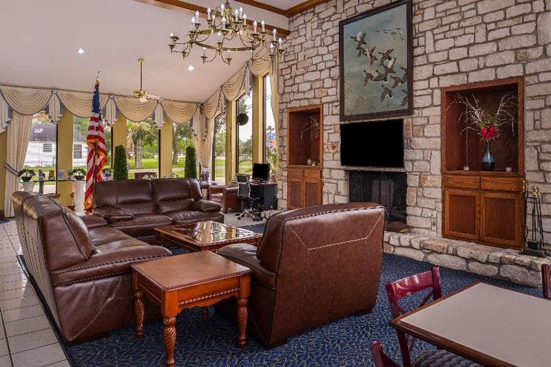 Americas Best Value Inn West Columbia 3