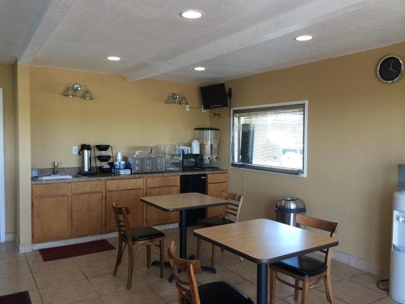 Americas Best Value Inn Schulenburg photo 1