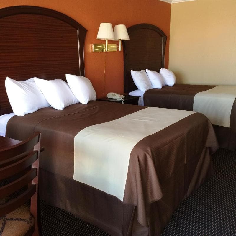 Americas Best Value Inn Schulenburg 5