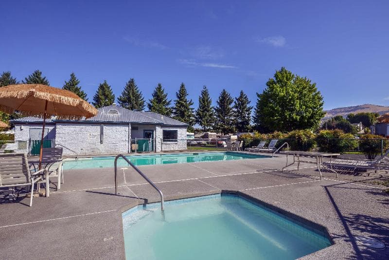 Americas Best Value Inn Phoenix Ashland 2