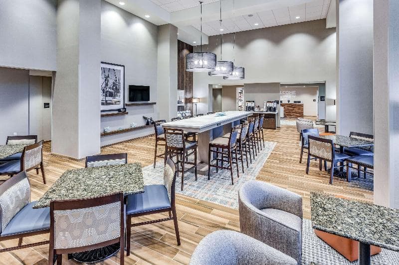 Hampton Inn & Suites Kittery-Portsmouth 5