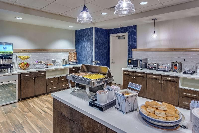 Hampton Inn & Suites Kittery-Portsmouth 3