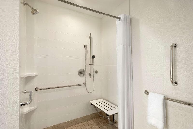 Hilton Garden Inn Chicago Downtown South Loop 5