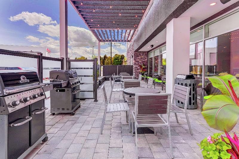 Home2 Suites by Hilton Toronto/Brampton, ON 3