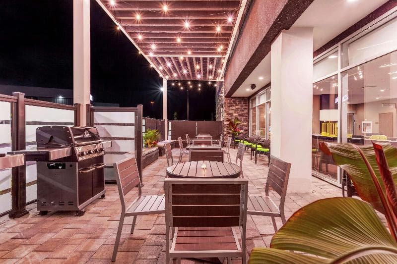 Home2 Suites by Hilton Toronto/Brampton, ON 4