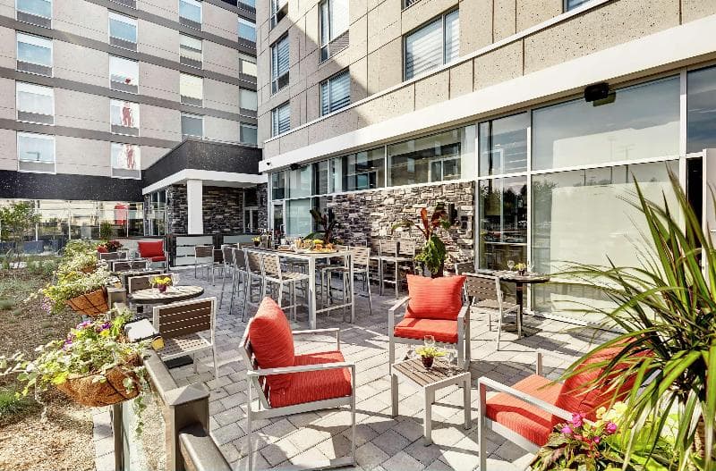 Hilton Garden Inn Toronto/Brampton West 4