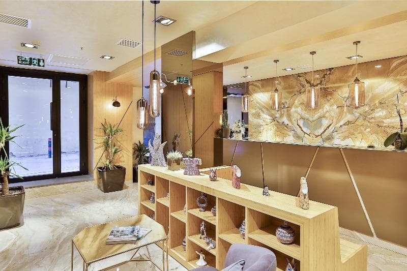 Ayramin Hotel 4