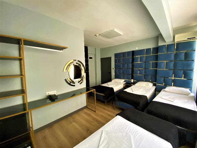 Orange Airport Hostel 3