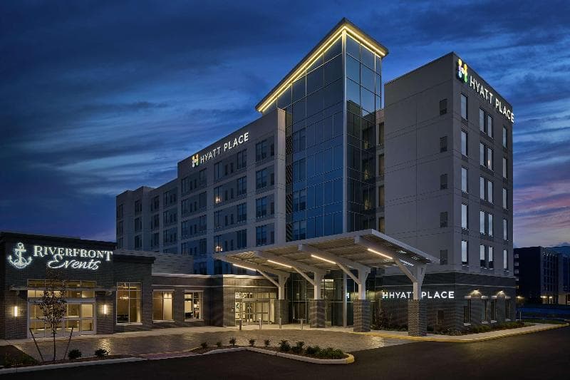 Hyatt Place Wilmington Riverfront 3