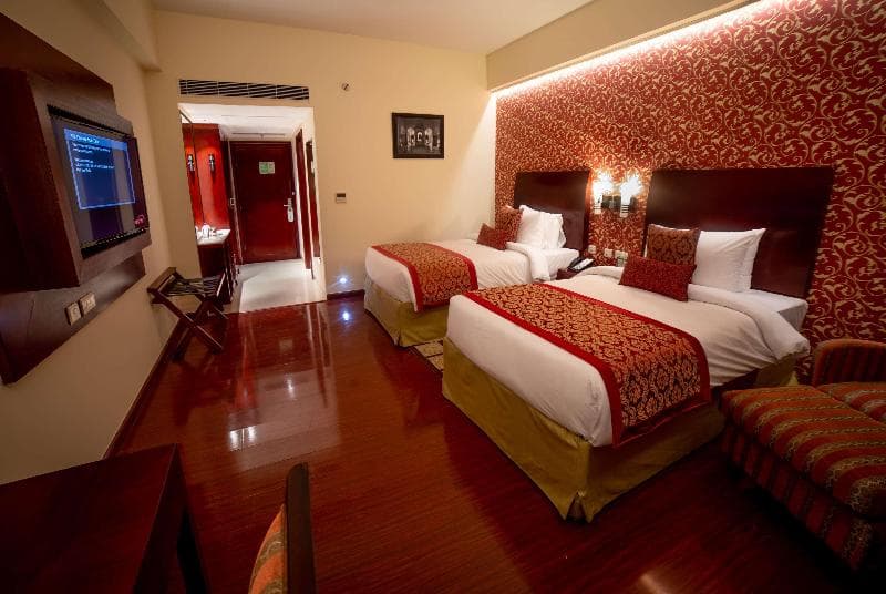 Ramada By Wyndham Jaipur Jaisinghpura 4