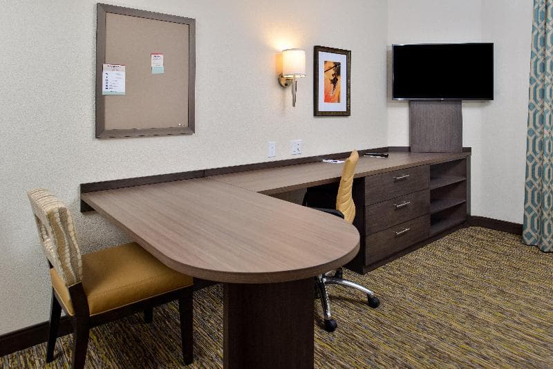 Candlewood Suites Lodi photo 1