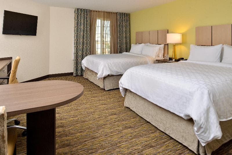 Candlewood Suites Lodi 5