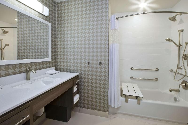 Home2 Suites by Hilton West Bloomfield Detroit 5