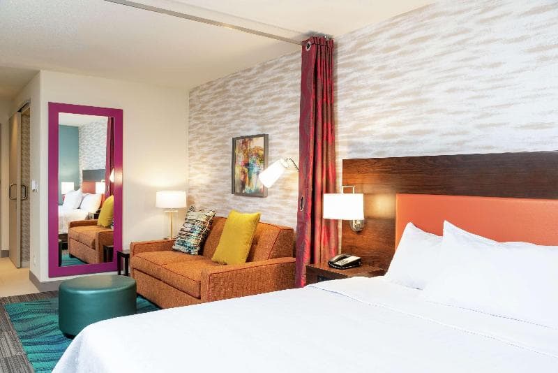 Home2 Suites by Hilton Appleton 4