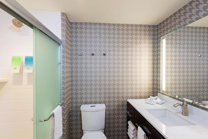 Home2 Suites by Hilton Appleton 5