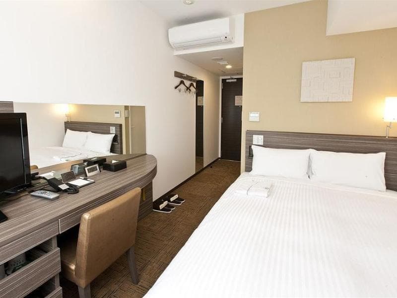 Sotetsu Fresa Inn Shimbashi-Hibiyaguchi 4