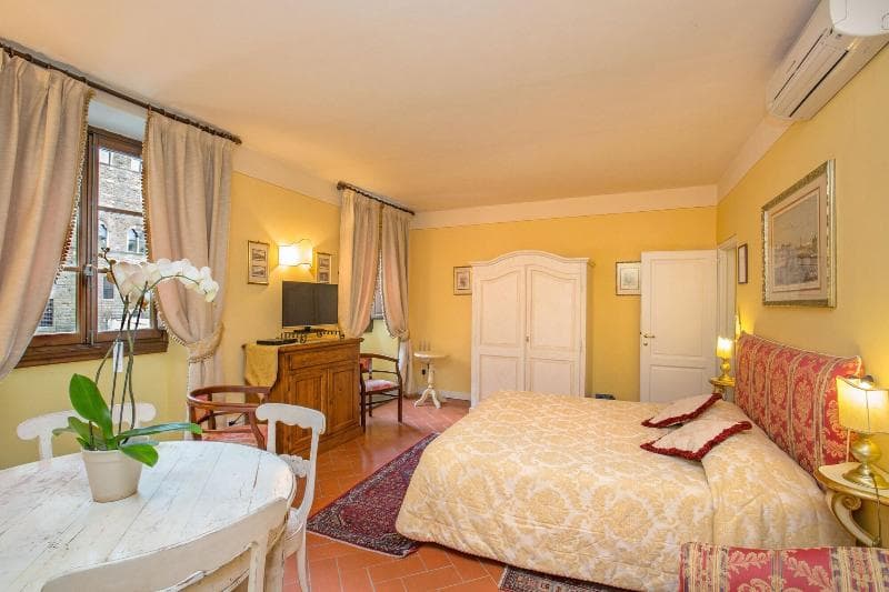 Residencia La Casa Del Garbo Luxury Rooms & Suite 5