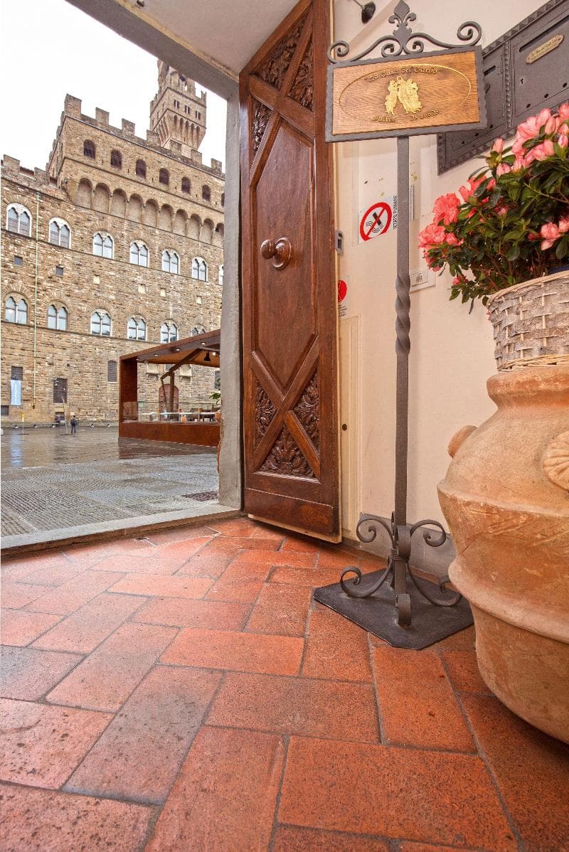 Residencia La Casa Del Garbo Luxury Rooms & Suite 4