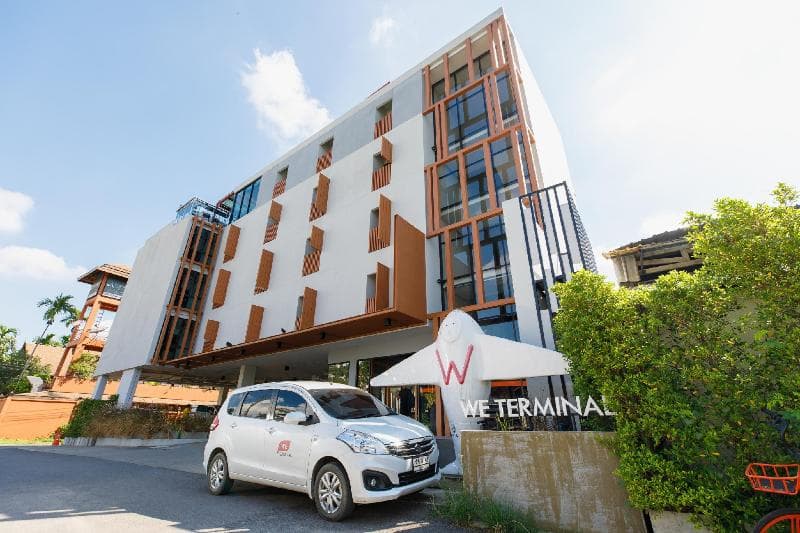 We Terminal Hotel 3