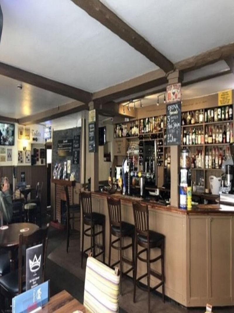 The Crown And Cushion main