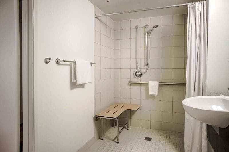 Motel 6 Syracuse 5
