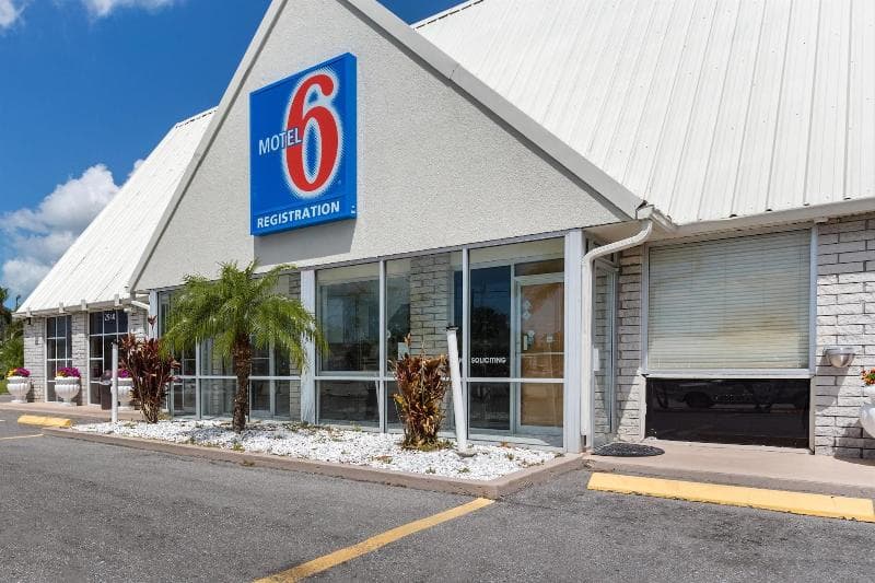 Motel 6 Englewood 5
