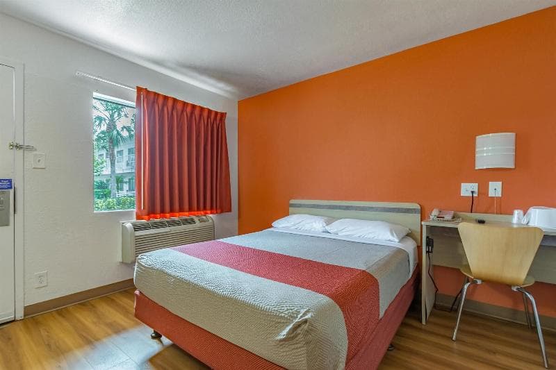 Motel 6 Fort Pierce 3