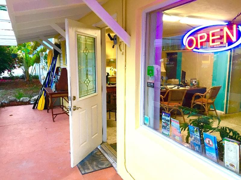 The Pelican Key Largo Cottages 4