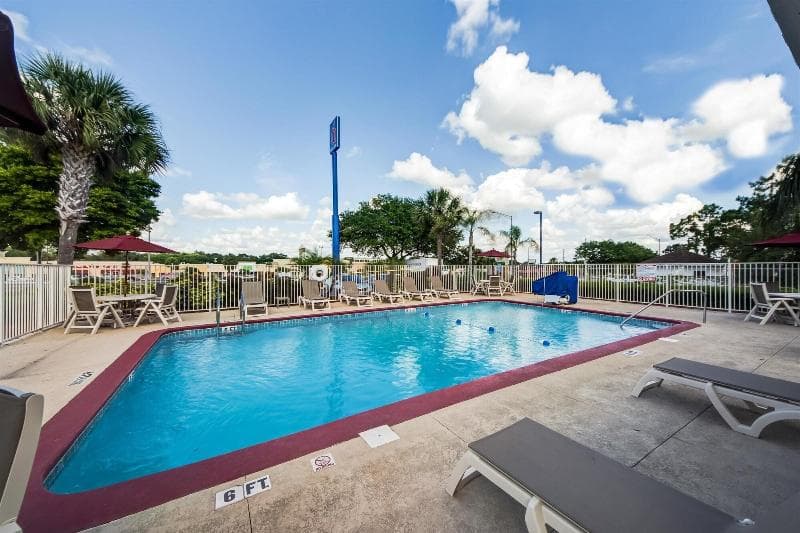 Motel 6 Lakeland photo 1