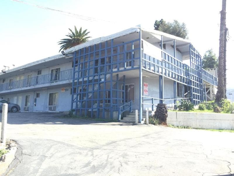 Holiday Lodge 2